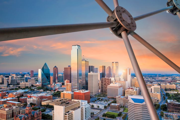 skyline of dallas at sunset